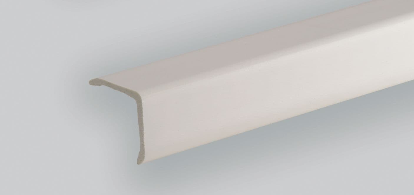 Уголок ПВХ Д-01 30×30 мм 2,7 м белый